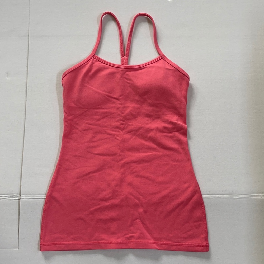 Lululemon tank